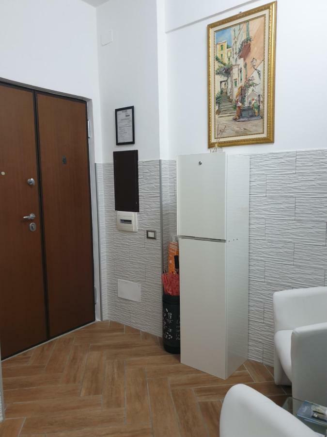 Cuscino E Cornetto Bed & Breakfast Salerno Exterior photo