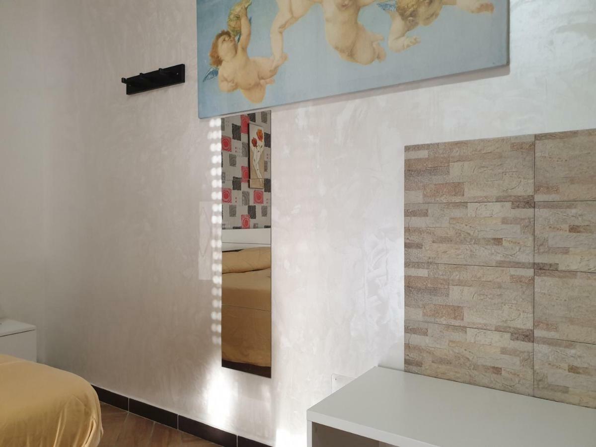 Cuscino E Cornetto Bed & Breakfast Salerno Exterior photo